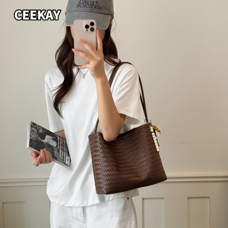 Bolsa Hobo Minimalista CEEKAY  - Woven Straw Bag avaliação e preço