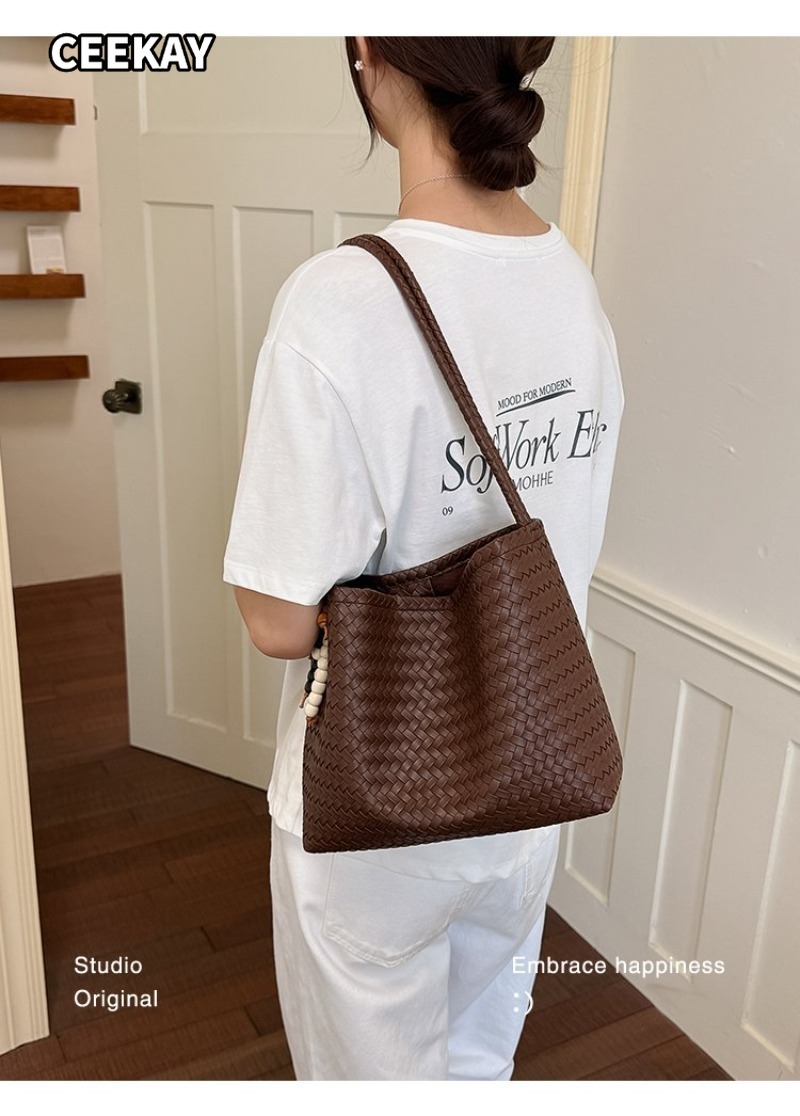 Bolsa Hobo Minimalista CEEKAY  - Woven Straw Bag avaliação e preço