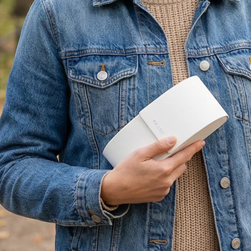 Estojo de Óculos de Sol Branco - Women Bags Prada avaliação e preço